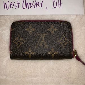 Louis Vuitton multicartes